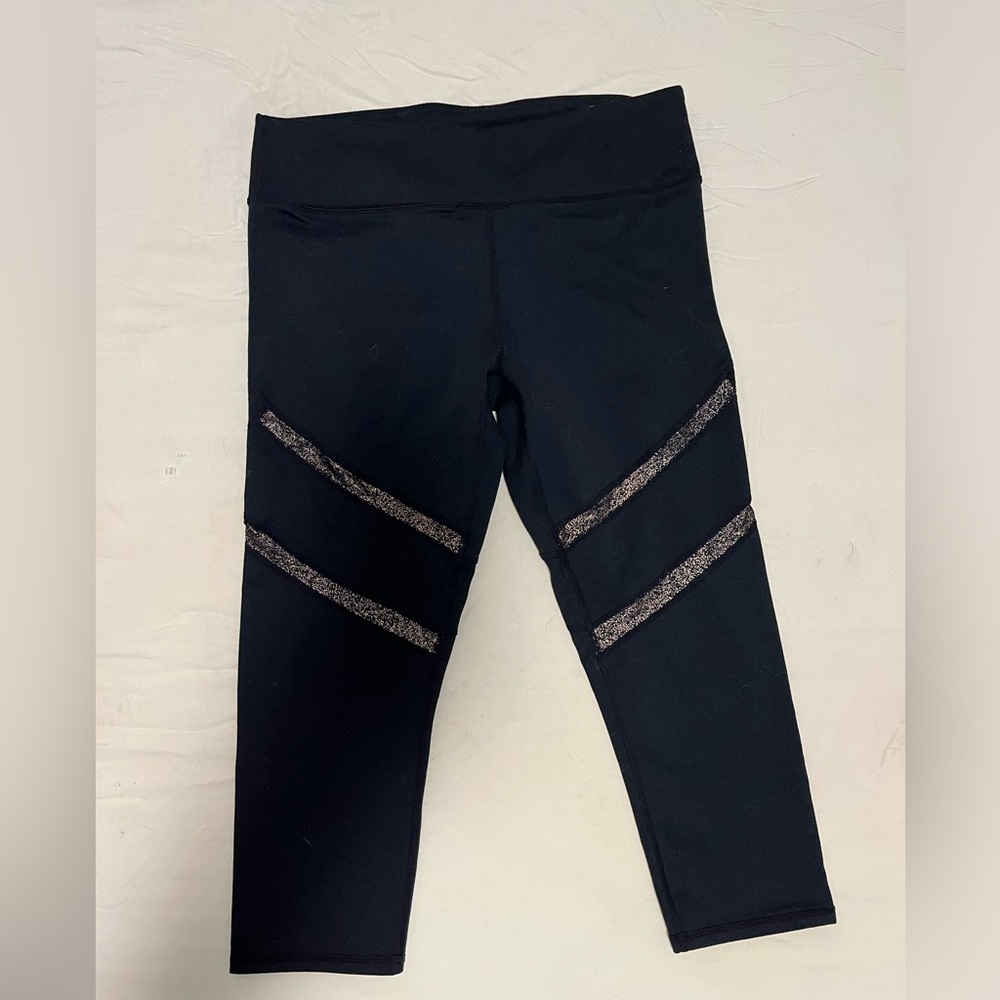 Fabletics capris